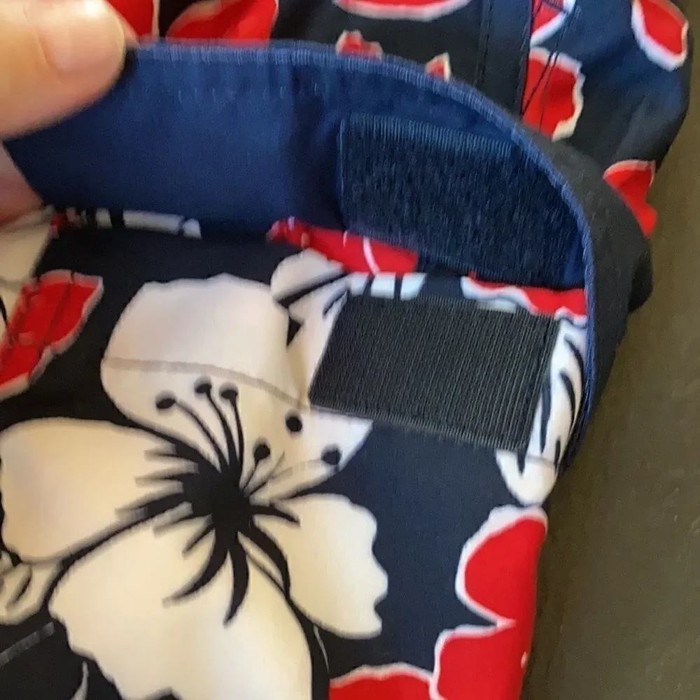 Land’s End men’s Floral better board Swim Shorts floral  blue red white tie L